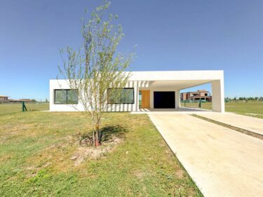 1272eb1b-8c8a-4333-88d8-c2947f365121