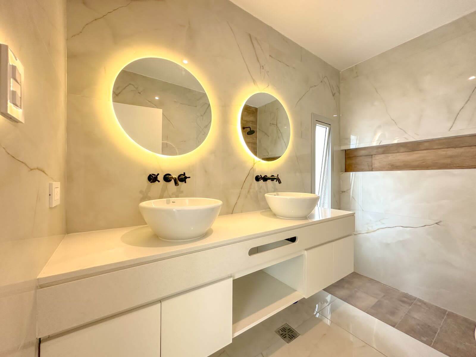 030ef3bb-54a2-48a4-8b05-ceabb77e57cc